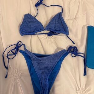 Triangl Bikini Size M